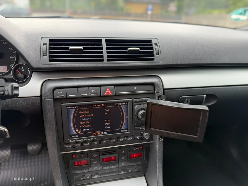 Audi A4 B7 21