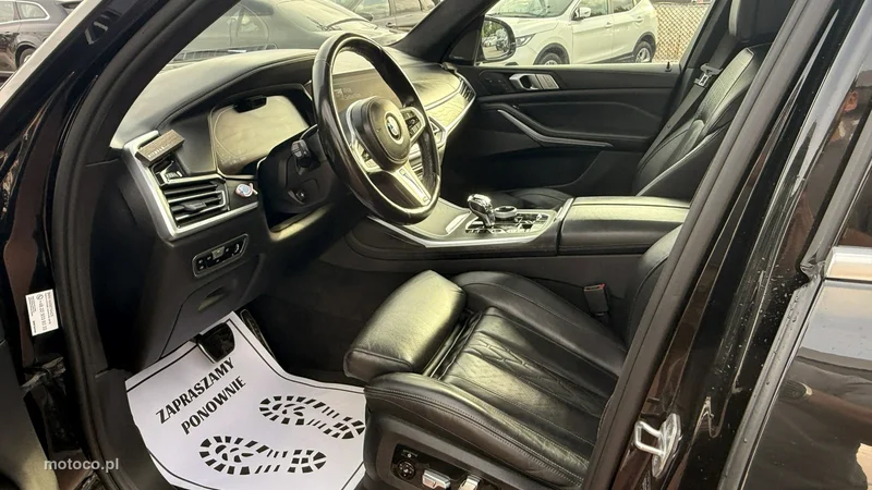 BMW X7 G07 12