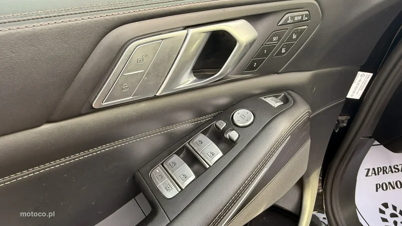 BMW X7 G07 13