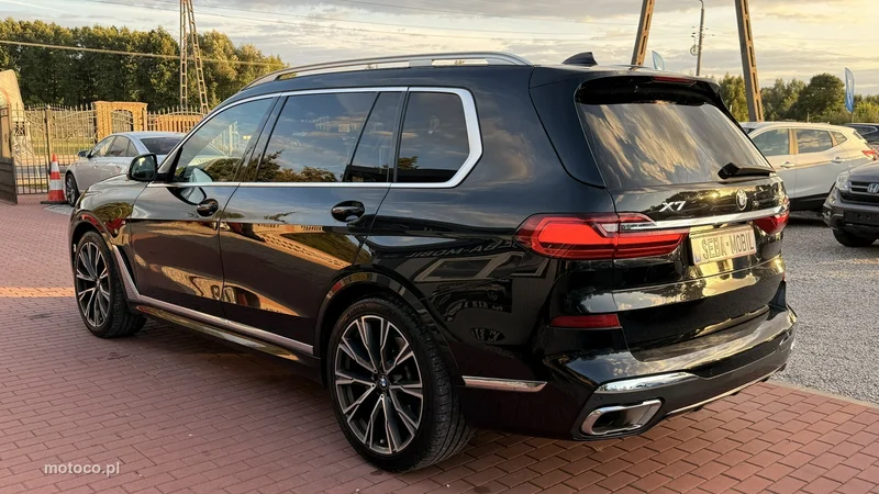 BMW X7 G07 22