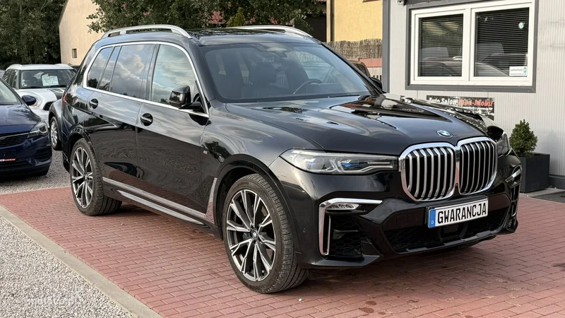 BMW X7 G07 4
