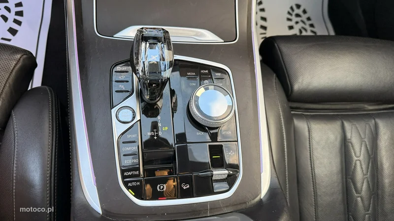 BMW X7 G07 44