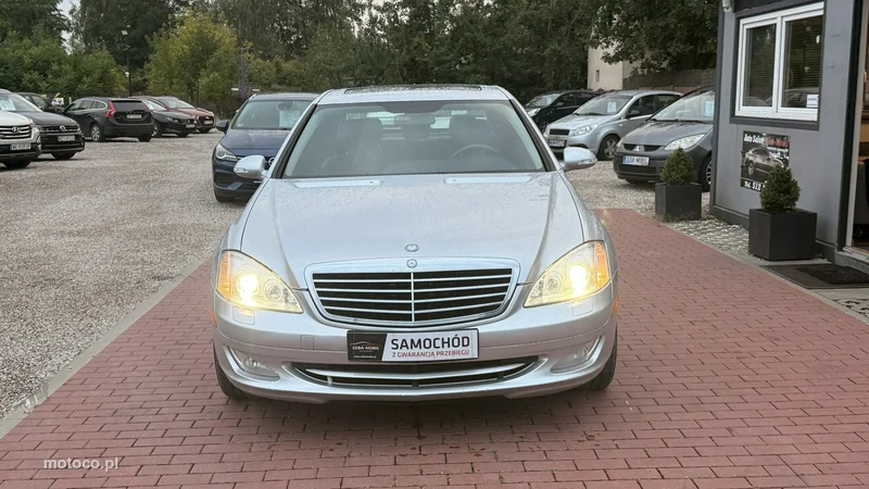 Mercedes-Benz Klasa S W221 S 550 2