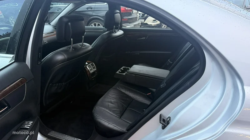 Mercedes-Benz Klasa S W221 S 550 14