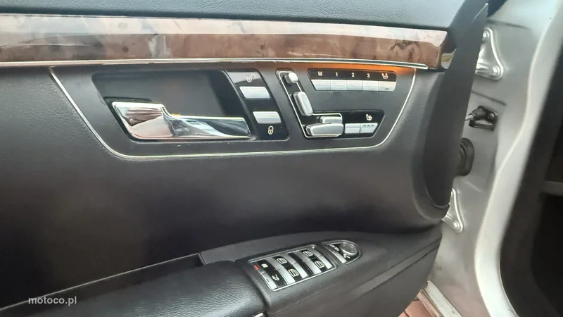 Mercedes-Benz Klasa S W221 S 550 17