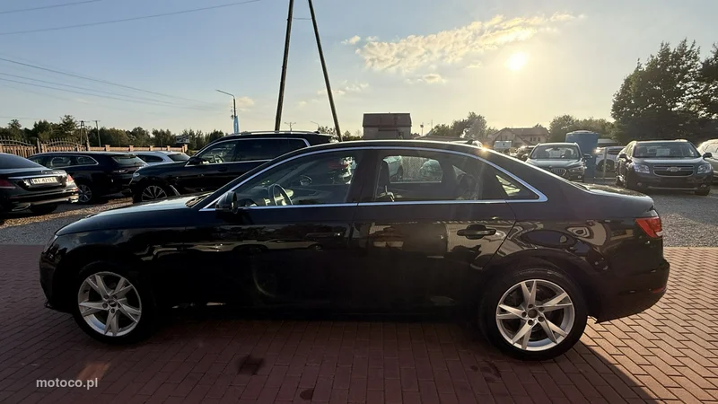 Audi A4 B9 11