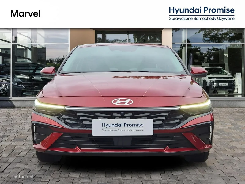 Hyundai Elantra 8