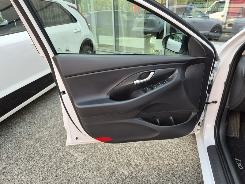 Hyundai i30 11