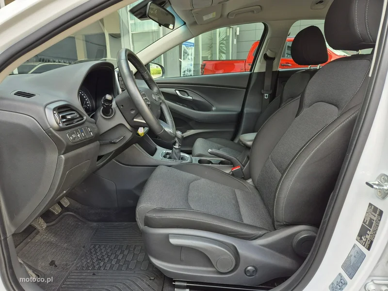 Hyundai i30 13