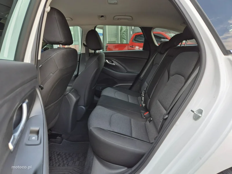 Hyundai i30 16