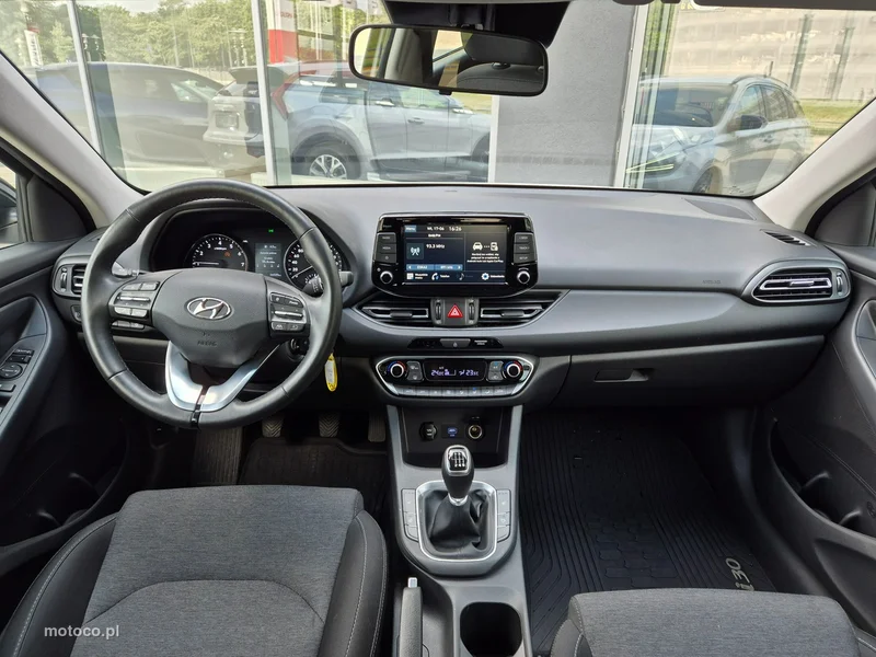 Hyundai i30 17