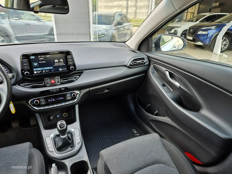 Hyundai i30 19