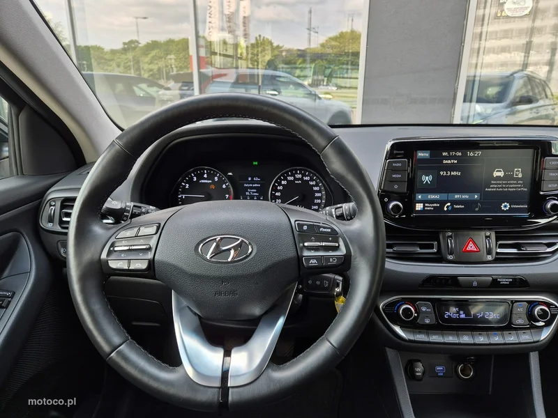 Hyundai i30 20