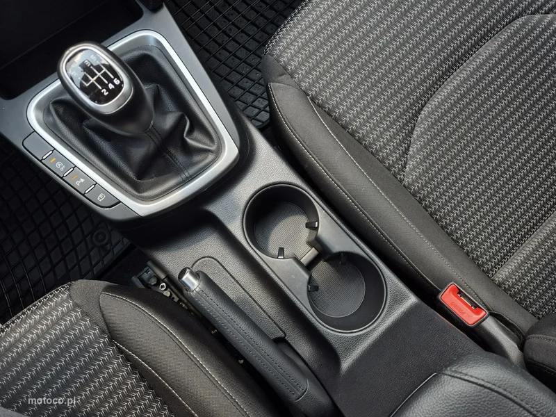 Kia Nowy Ceed 28