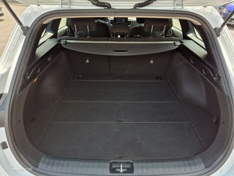 Kia Nowy Ceed 29