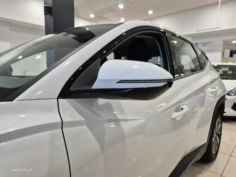 Hyundai TUCSON 24