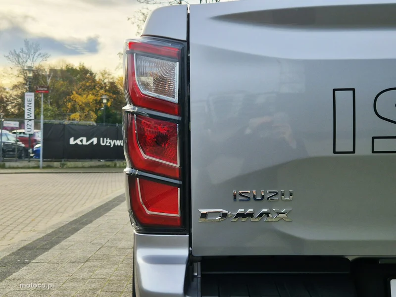 Isuzu D-Max 11
