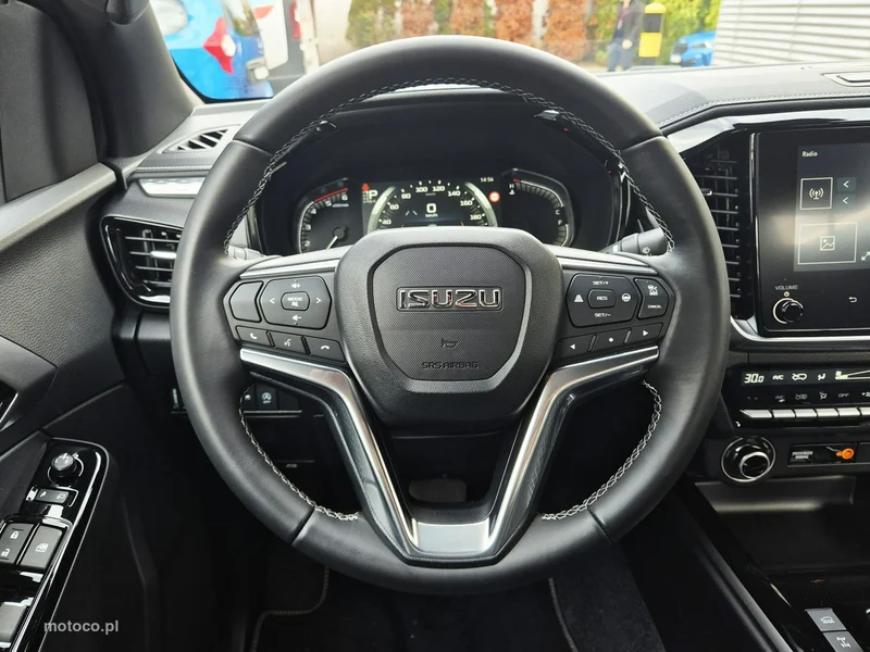 Isuzu D-Max 24