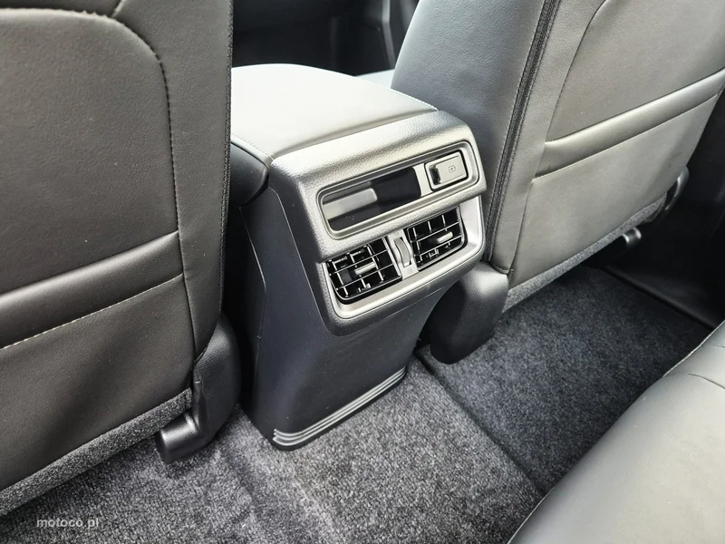 Isuzu D-Max 28