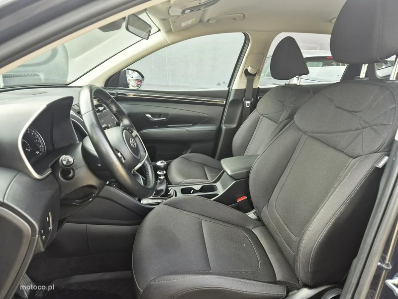 Hyundai TUCSON 10