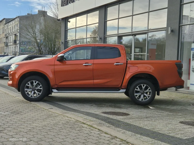 Isuzu D-Max 16