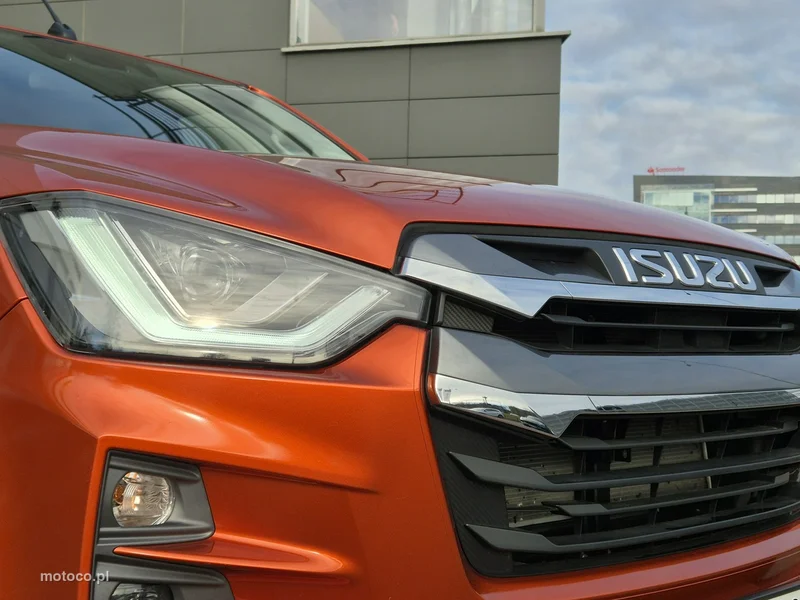 Isuzu D-Max 10