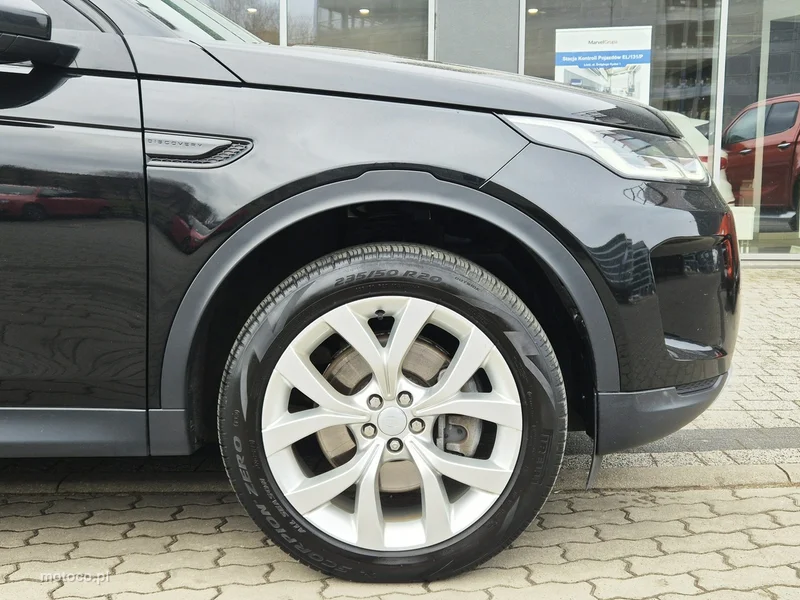 Land Rover Discovery Sport 12