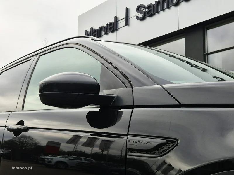 Land Rover Discovery Sport 13