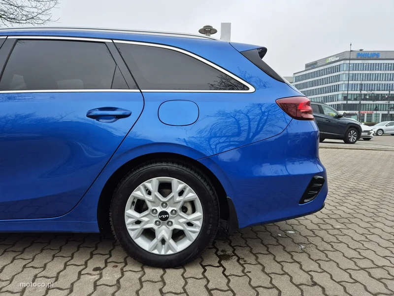 Kia Nowy Ceed 18