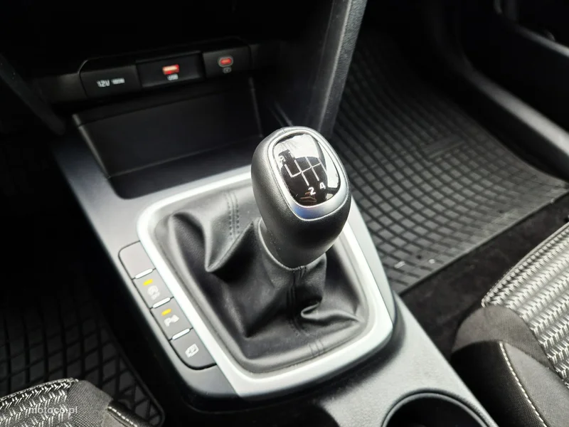 Kia Nowy Ceed 31