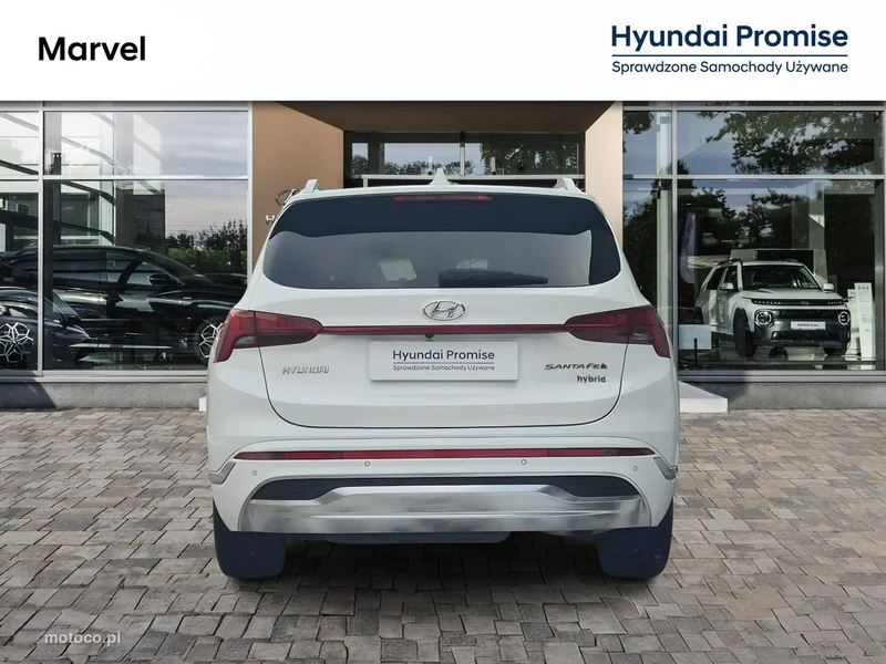 Hyundai SANTA FE 4