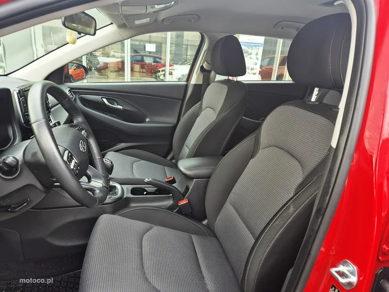 Hyundai i30 10