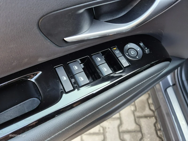 Hyundai TUCSON 12