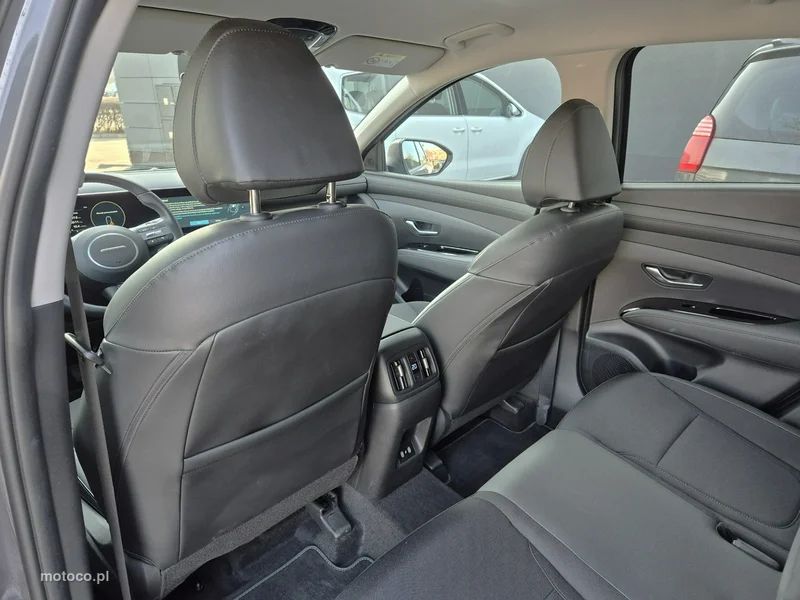 Hyundai TUCSON 13