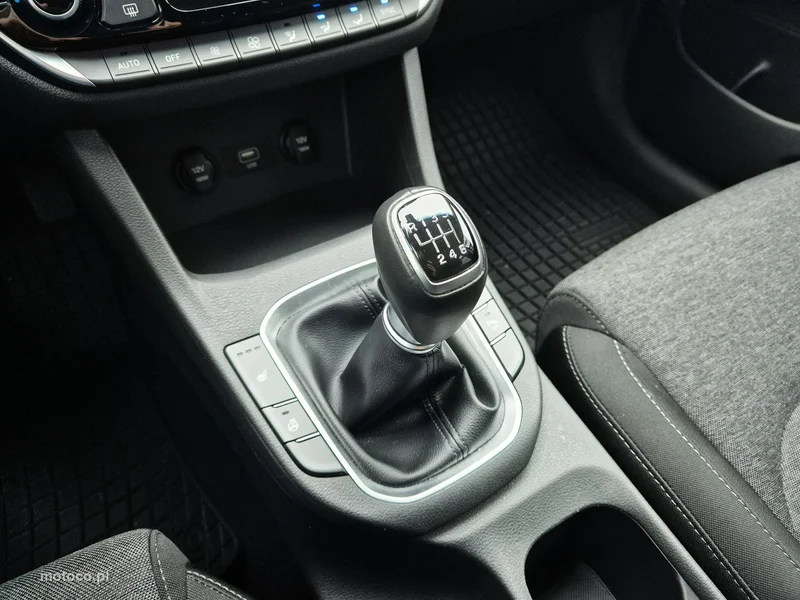 Hyundai i30 23