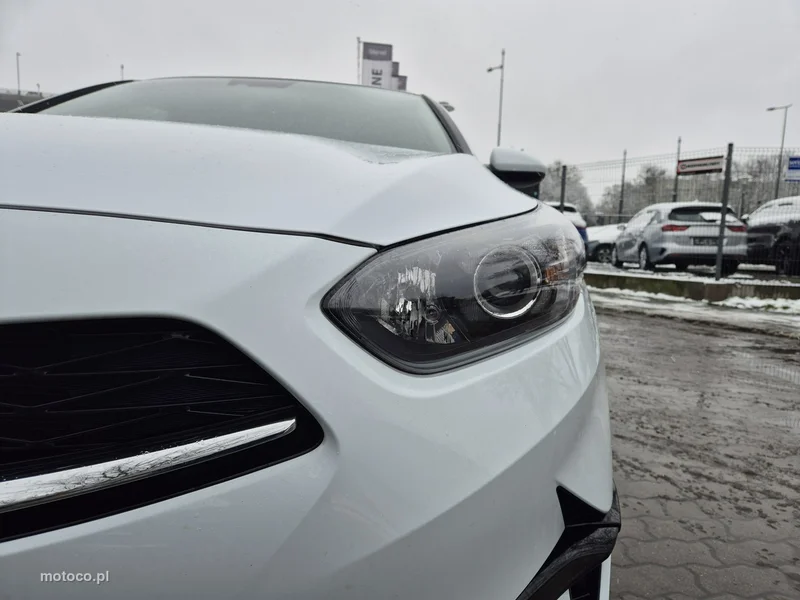 Kia Nowy Ceed 22