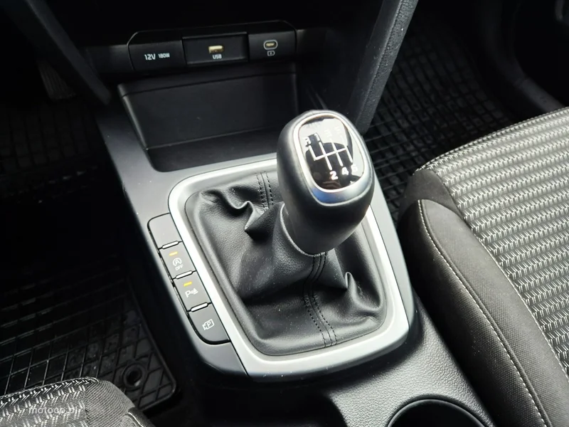Kia Nowy Ceed 31