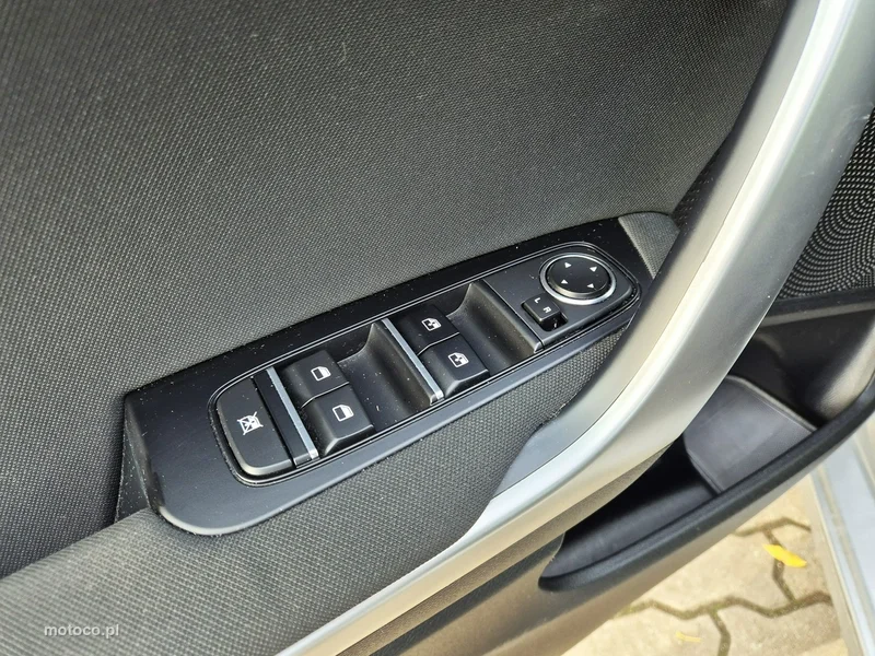 Kia Nowy Ceed 11