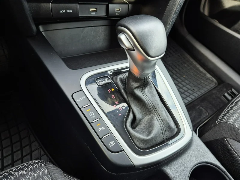 Kia Nowy Ceed 20