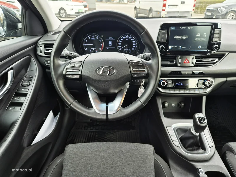 Hyundai i30 38