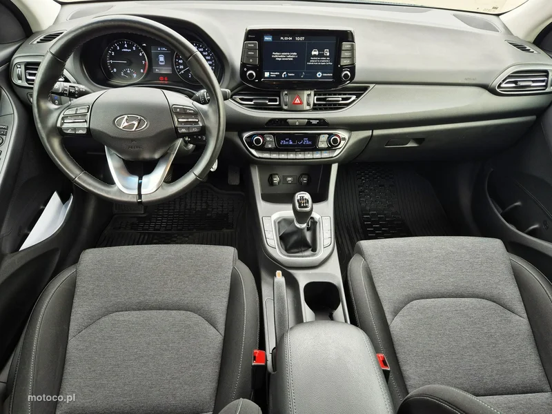 Hyundai i30 39
