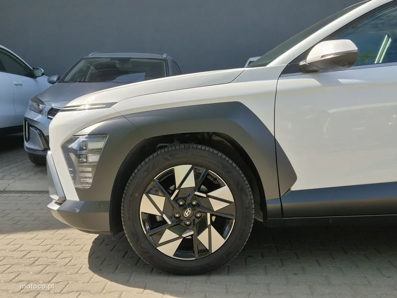 Hyundai KONA 14
