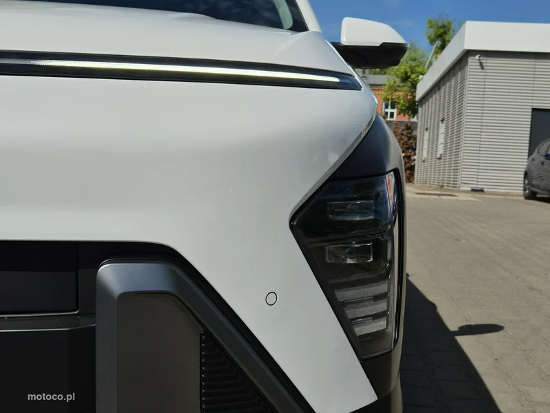 Hyundai KONA 16