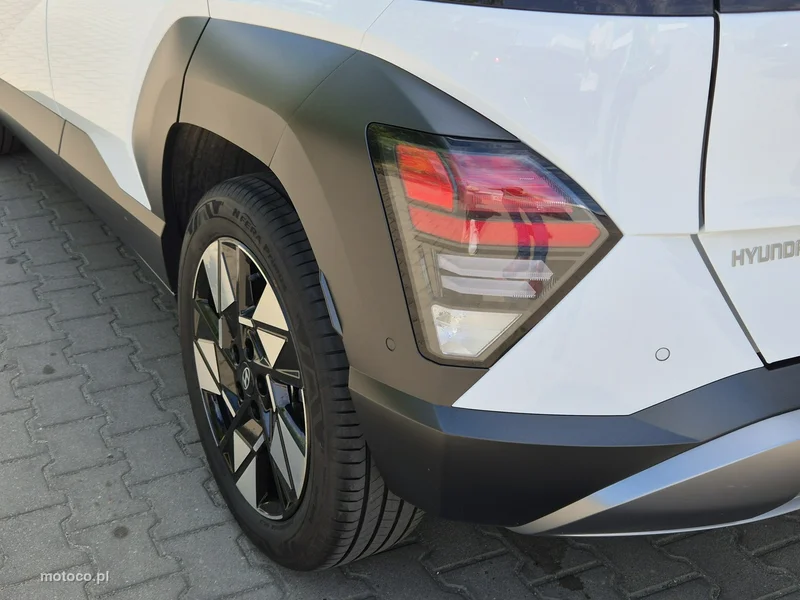 Hyundai KONA 18