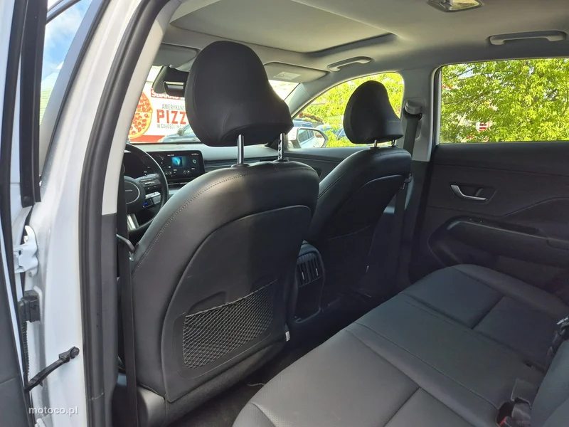 Hyundai KONA 24