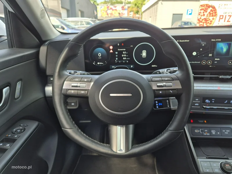 Hyundai KONA 28