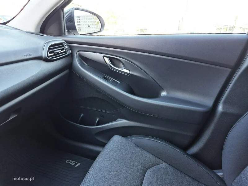Hyundai i30 22