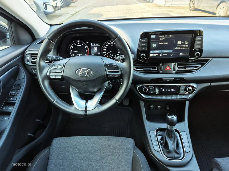 Hyundai i30 24