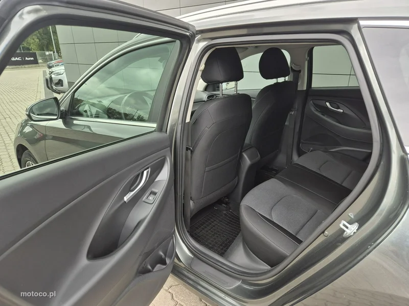 Hyundai i30 18