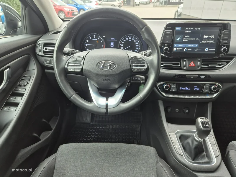 Hyundai i30 21